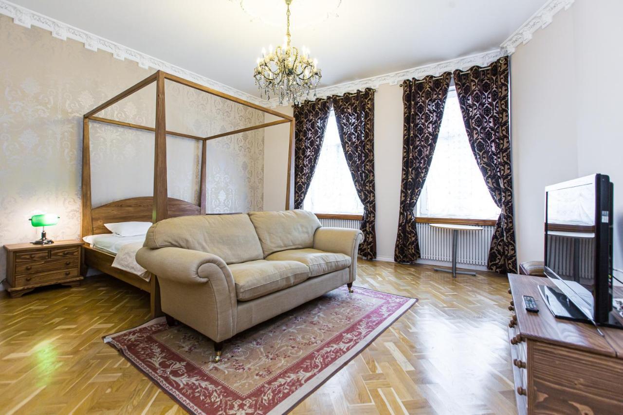 Австрійська Квартира В Центрі На Вулиці Михальчука 5 Lviv Exterior photo